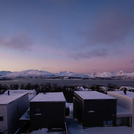 Close To Nature And The * 特罗姆瑟